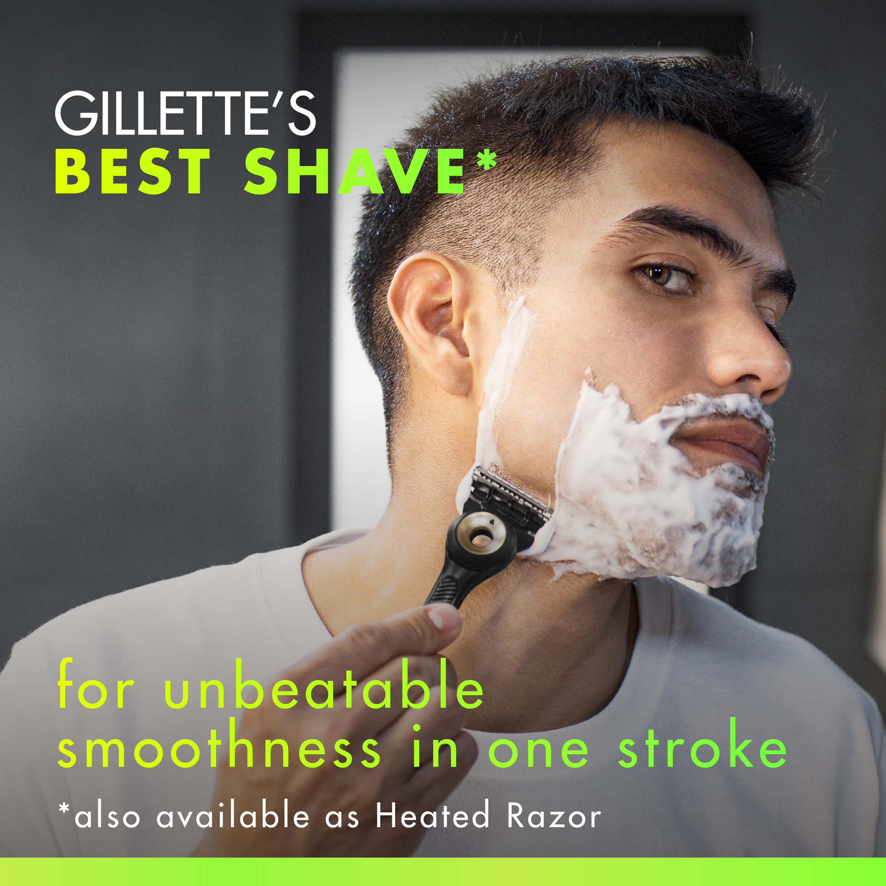 GilletteLabs with Exfoliating Bar Razor (1 Handle + 3 Cartridges + 1 Travel Case)